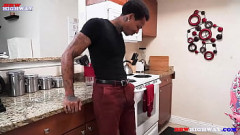 Joj tetka, sad ću da ti popravim sve što treba